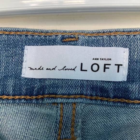 LOFT Straight Cropped Denim in Light/Med Wash size 24/00 - Picture 6 of 7